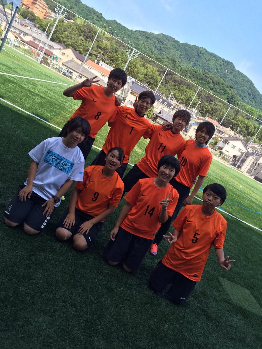広島経済大学女子サッカー部 Auf Twitter 昨日は広島広陵高校さんと練習試合を行いました とても暑い中でしたがみんなでやりきりました O 来週の県リーグ勝ってｂリーグ優勝を決めたいと思います T Co Sayemip9hp Twitter