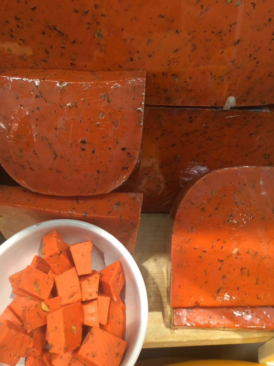 Antonklapwijk's tweet image. Ik zeg vandaag #codegeel #codeoranje #codegroen #coderood en je kunt het ook proeven #koopzondag #wehebbenerzinin