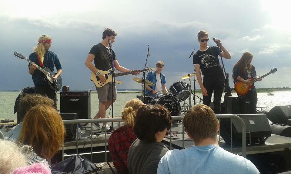 Leigh Folk Festival 2016! Thank you to Sarah for having us and for everyone that came along to support! Great day.