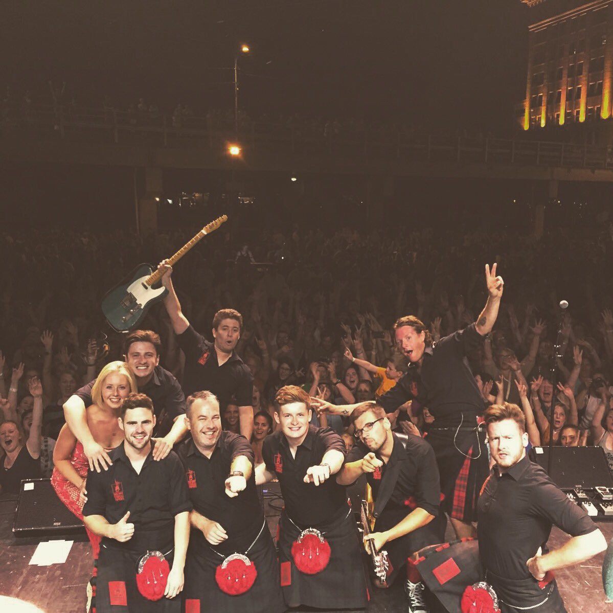 HarryRichards01's tweet photo. What an incredible show at the Missoula Celtic Festival 🇺🇸 🤘🔥#howbigisthatcrowd?! #bagrock  @chillipipers https://t.co/4cN4I3hZV4