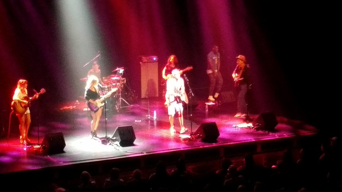 NLenVegas's tweet photo. Sold out Vegas show+comedy+covers+original songs+mash-ups+sweet moves+fun= https://t.co/ZQrg5z7cOy.EVER

#blessed https://t.co/psWZMUMONJ