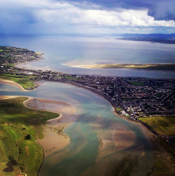 VisitDublin's tweet photo. Get out & about and take a Sunday morning stroll along #Dublin's coast #lovedublin 📷 IG/mnzgrn 😍 https://t.co/Dudzuu5ytd