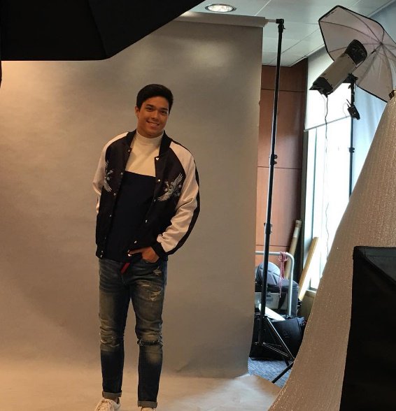 RT @lionheartvnetJust smile <a href="/elmomagalona/">Tara Lou</a> 😻 #StarMagic24