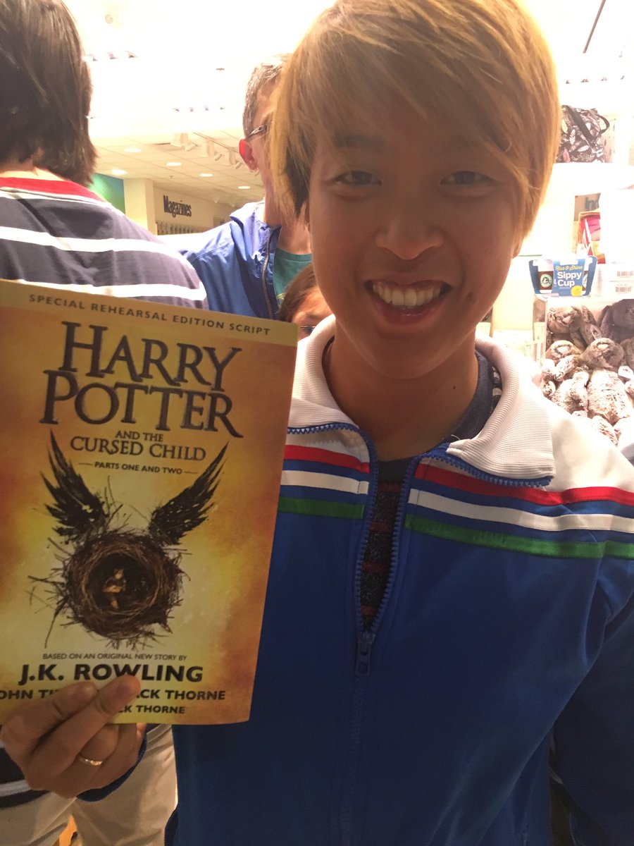 Le_fanatique14's tweet photo. #IndigoMidnightMagic #HarryPotterAndTheCursedChild  one happy kid here! Thank you @jk_rowling https://t.co/Z0Lo6JWwWX