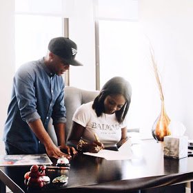 SimpletvTv's tweet photo. Signed &amp; Sealed.. Congrats to our very own Tiwa Savage on your Roc Nation Deal.. More wins @thetosinclegg @rocnation https://t.co/WdyF207vfA