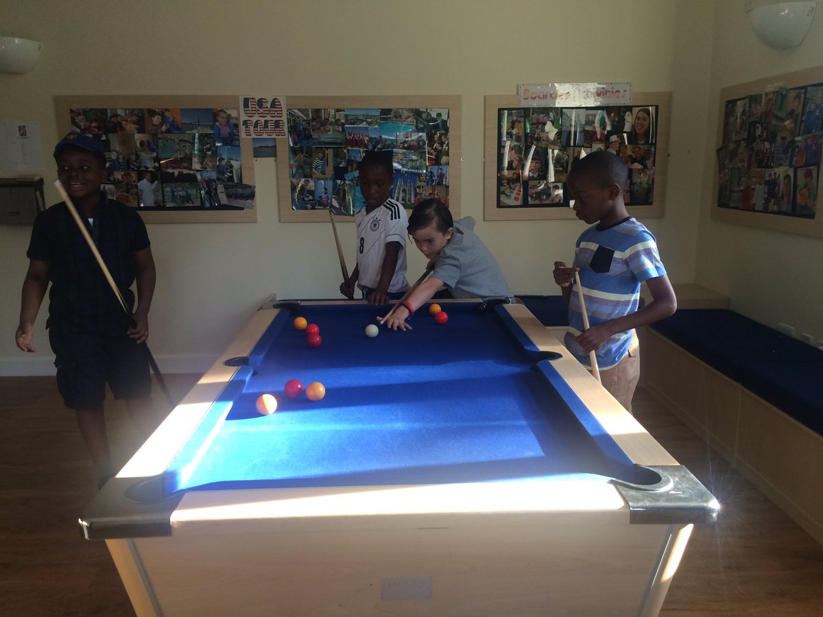SJDK_music's tweet photo. Early birds manage a quick round of pool or table football before Morning Prayer #BoardingHouseFun https://t.co/YuuB8lqfwd