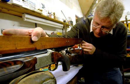 DoveridgeShoot's tweet photo. Our resident gunsmith offers professional services for your shotgun    https://t.co/CcJhlqKVpL #clayshooting https://t.co/9QyrQKzHlh