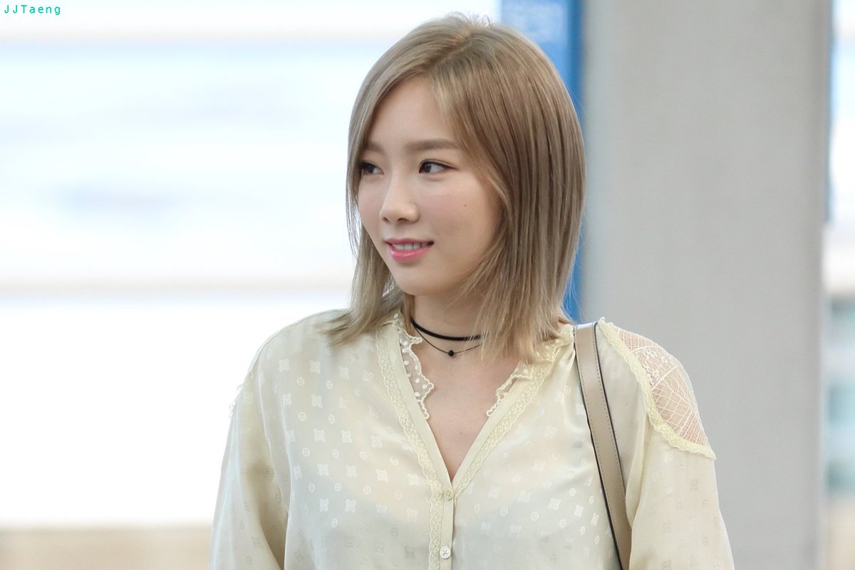 tinkeubear's tweet photo. JJTaeng_pic: 160730 ICN Departure - 4 https://t.co/hG17CT1gev https://t.co/Y0Um9DhaV2