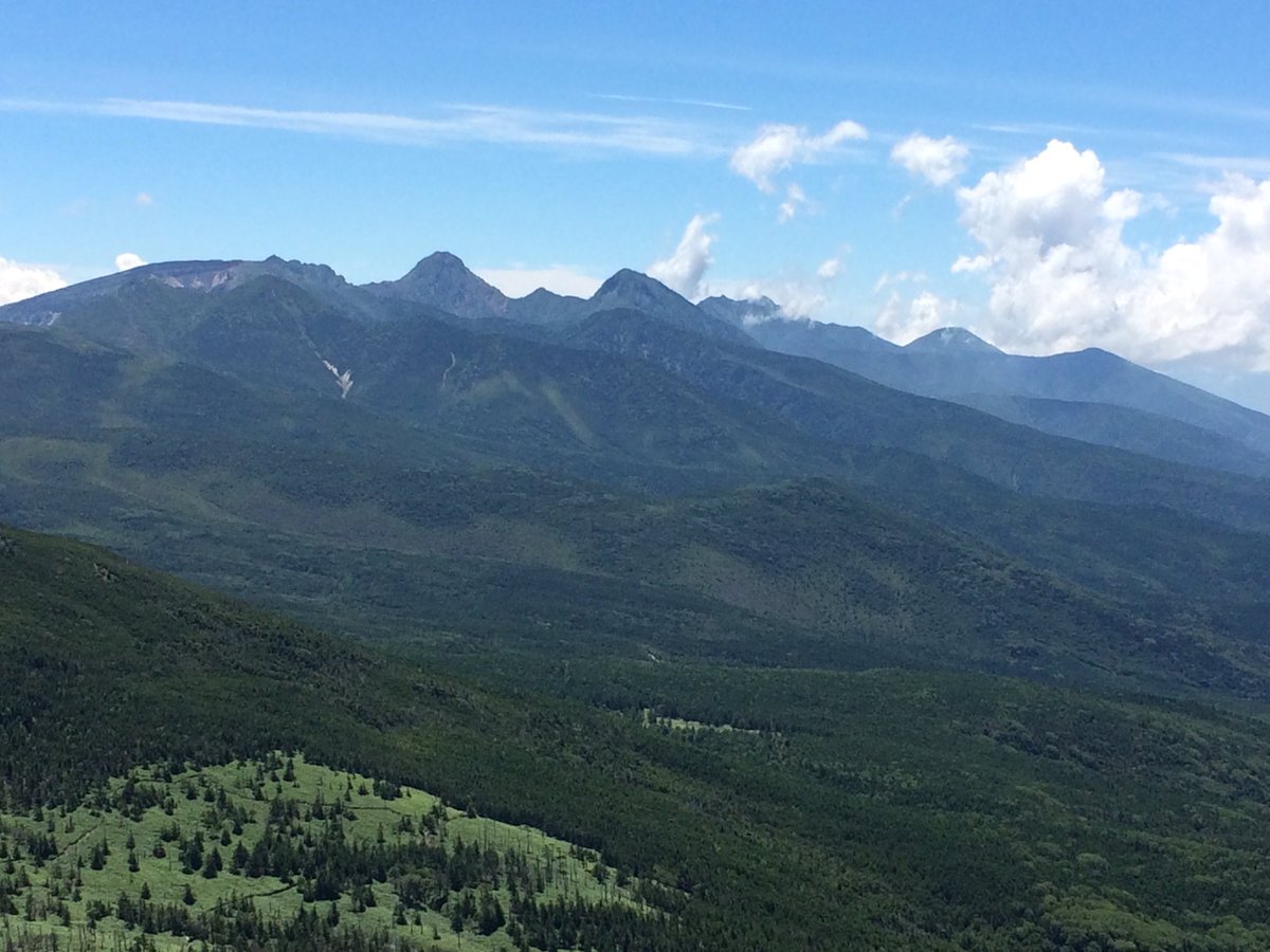 FujiSai_7712's tweet photo. 会社のメンバーと久しぶりにトレッキング。北横岳2480m。
最後の5分がバテバテ。
運動不足。 https://t.co/yvzubFuC8M
