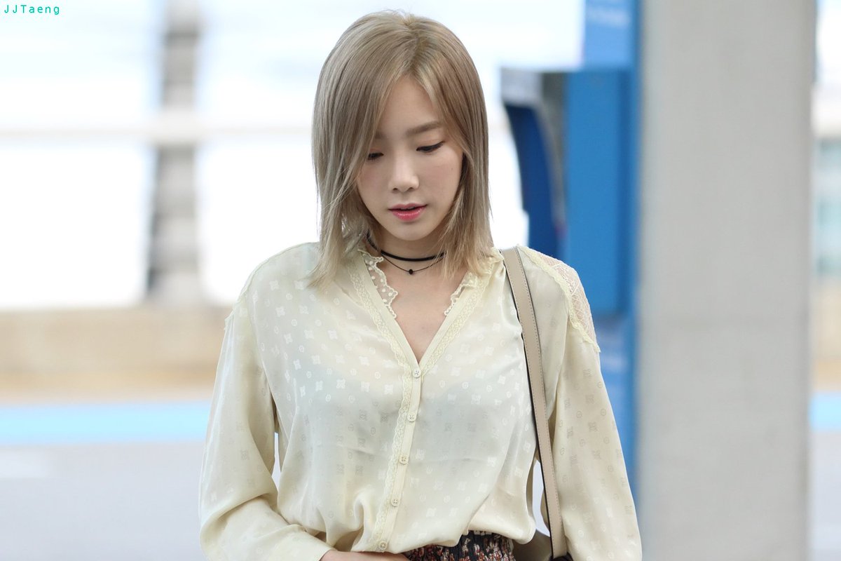 tinkeubear's tweet photo. JJTaeng_pic: 160730 ICN Departure - 5 https://t.co/XsUJZg2Jag https://t.co/JsuAK9GnBr