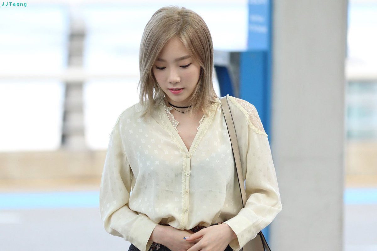 tinkeubear's tweet photo. JJTaeng_pic: 160730 ICN Departure - 5 https://t.co/XsUJZg2Jag https://t.co/JsuAK9GnBr