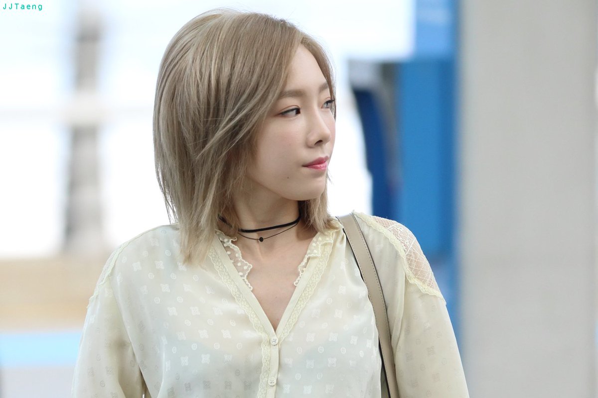tinkeubear's tweet photo. JJTaeng_pic: 160730 ICN Departure - 7 https://t.co/DAHFCyWM6D https://t.co/BlCJOSkoJz