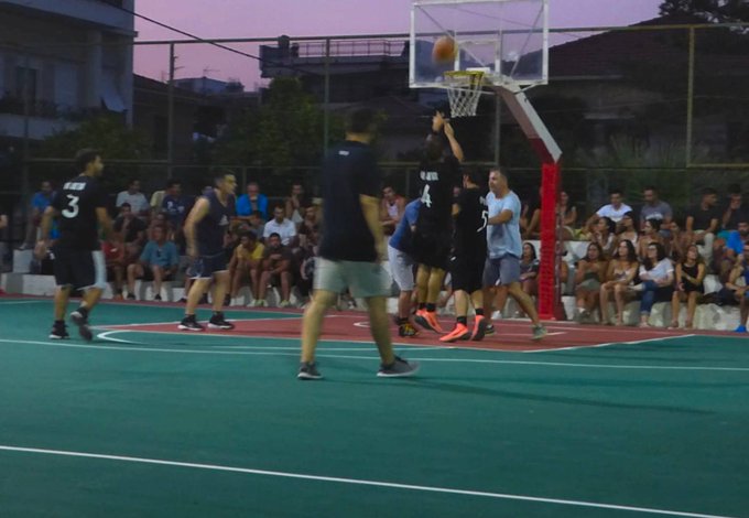 Προβολή εικόνας στο Twitter