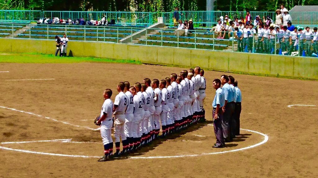 ms19981013's tweet photo. 明日は決勝戦
今まで戦ってきた
相手のためにも
応援してくれる人達の
ためにも
勝って全国行こう！ https://t.co/Fq8otsCFUh