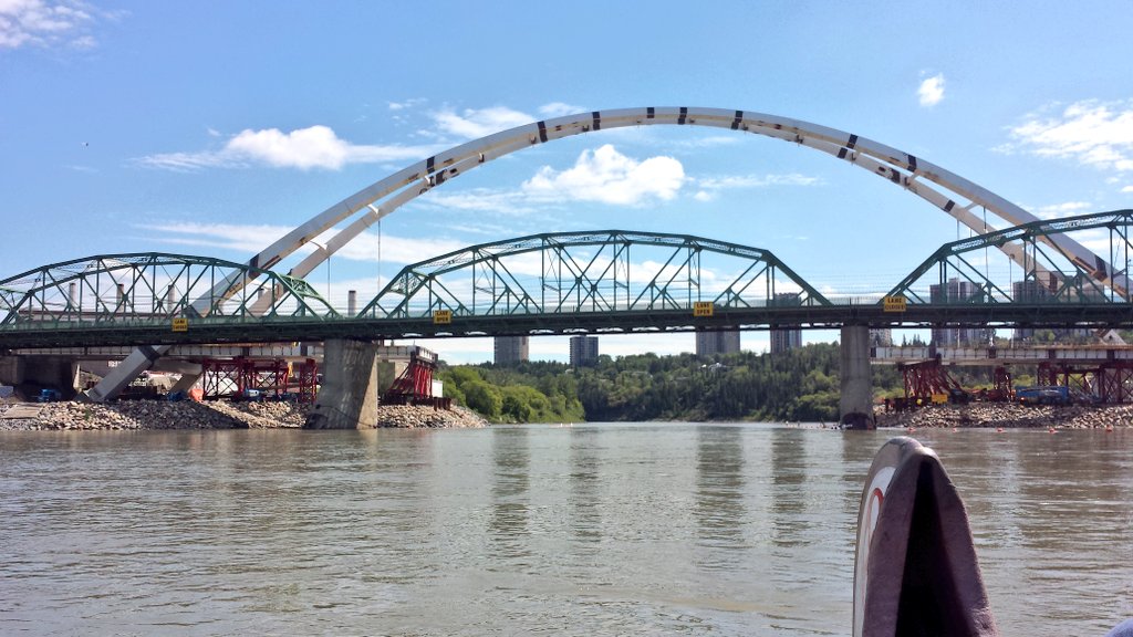 City Hall School tweet media