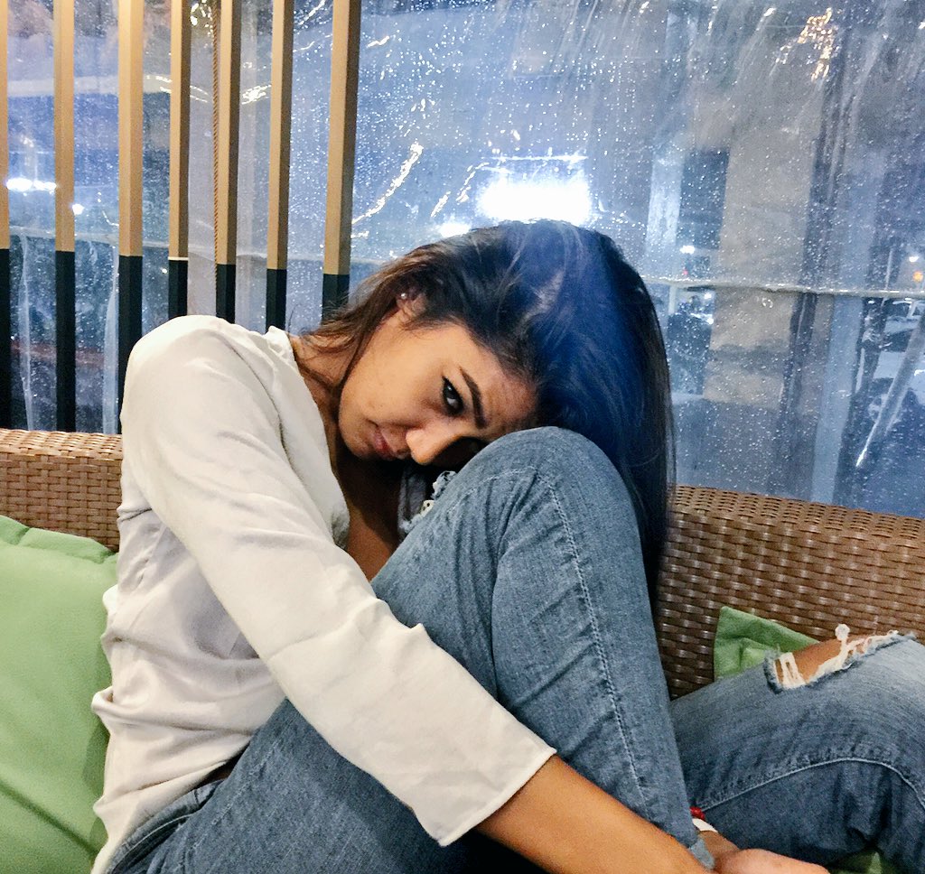 chefFrancisT's tweet photo. @anncolis her face after watching #HowToBeYours huwag na sad! #choiceB 😘 https://t.co/SyIn77vhVh