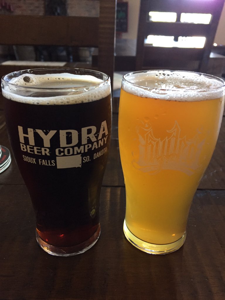 Rightisright007's tweet photo. @HydraBeer great beer in Sioux Falls!!! @ChrisReuvers you have to get west man!!! The beer out here is crazy good!!! https://t.co/KNobaUz0ZW