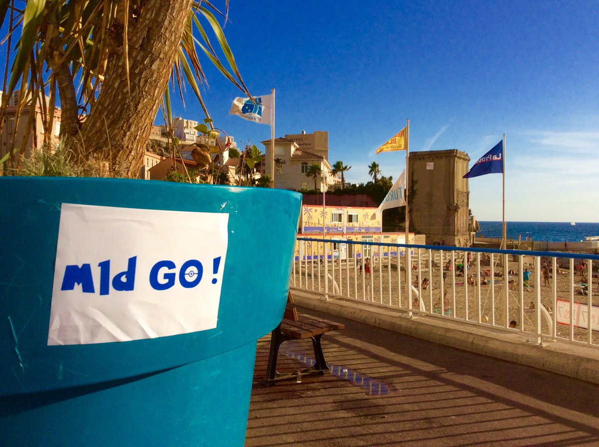 VGCU84's tweet photo. A #Marseille c'est l'été, il fait chaud, on part au bord de l'eau pêcher les #MLDGo... #LOMCestNous https://t.co/Whx5KFJSsC
