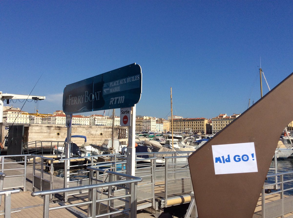 VGCU84's tweet photo. A #Marseille c'est l'été, il fait chaud, on part au bord de l'eau pêcher les #MLDGo... #LOMCestNous https://t.co/Whx5KFJSsC
