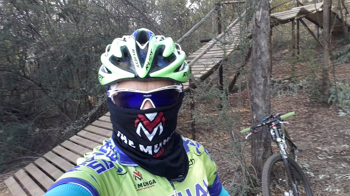 TurboMamba's tweet image. @TeamMutualSafes @asgsport @High5_ZA @RudyProjectSA Training for @TheMungaMTB has began 👊 #Traylx #Technicallycool