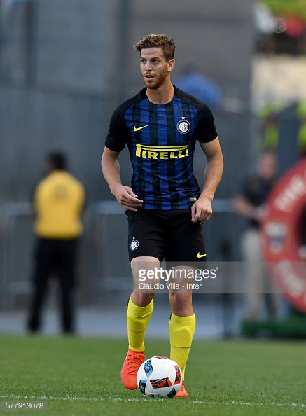 FansNerazzurri's tweet photo. #GdS : Cristian Ansaldi ke Inter dengan hak kempemilikan penuh atas Diego Laxalt untuk Genoa ditambah cash €2M. https://t.co/F38kUQaOfj