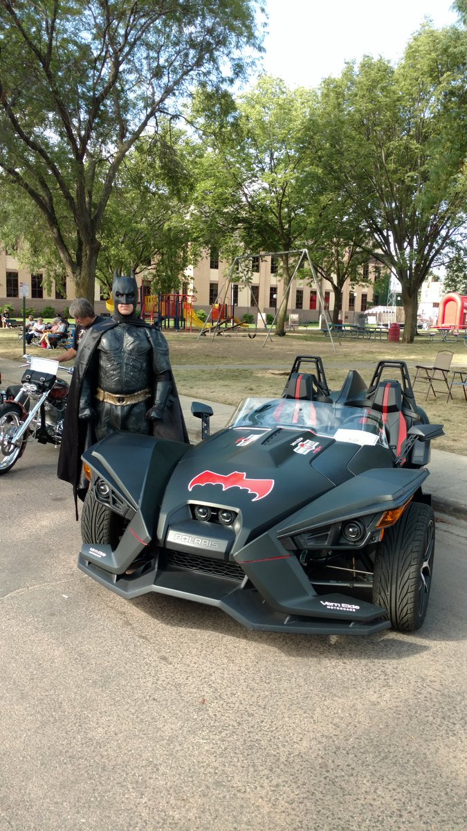 cantonareacar's tweet photo. Batman has arrived in the batmobile!! https://t.co/vR3irk3H3D