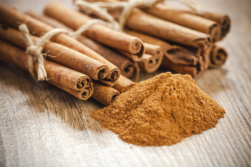 KeepMeInShape's tweet photo. A small amount of cinnamon has been shown to help regulate blood sugar levels, curb cravings, and boost metabolism. https://t.co/QbWWZYbBSQ