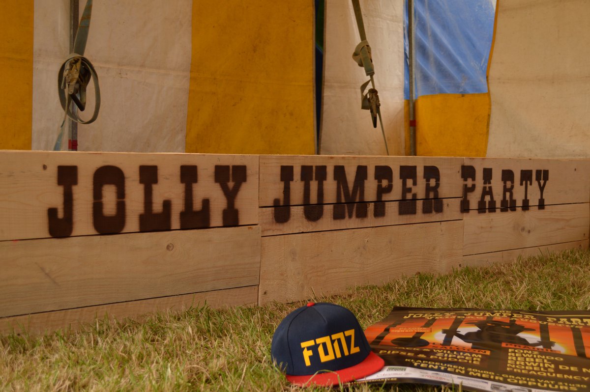 #JollyJumperParty2016 Met tunes van DJ FONZ
#JJP_2016 #DJFONZ #Lid #KLJOppuurs