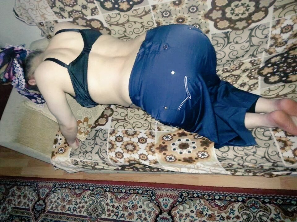 Ben üstümü çıkardım sen de gel altımı çıkart