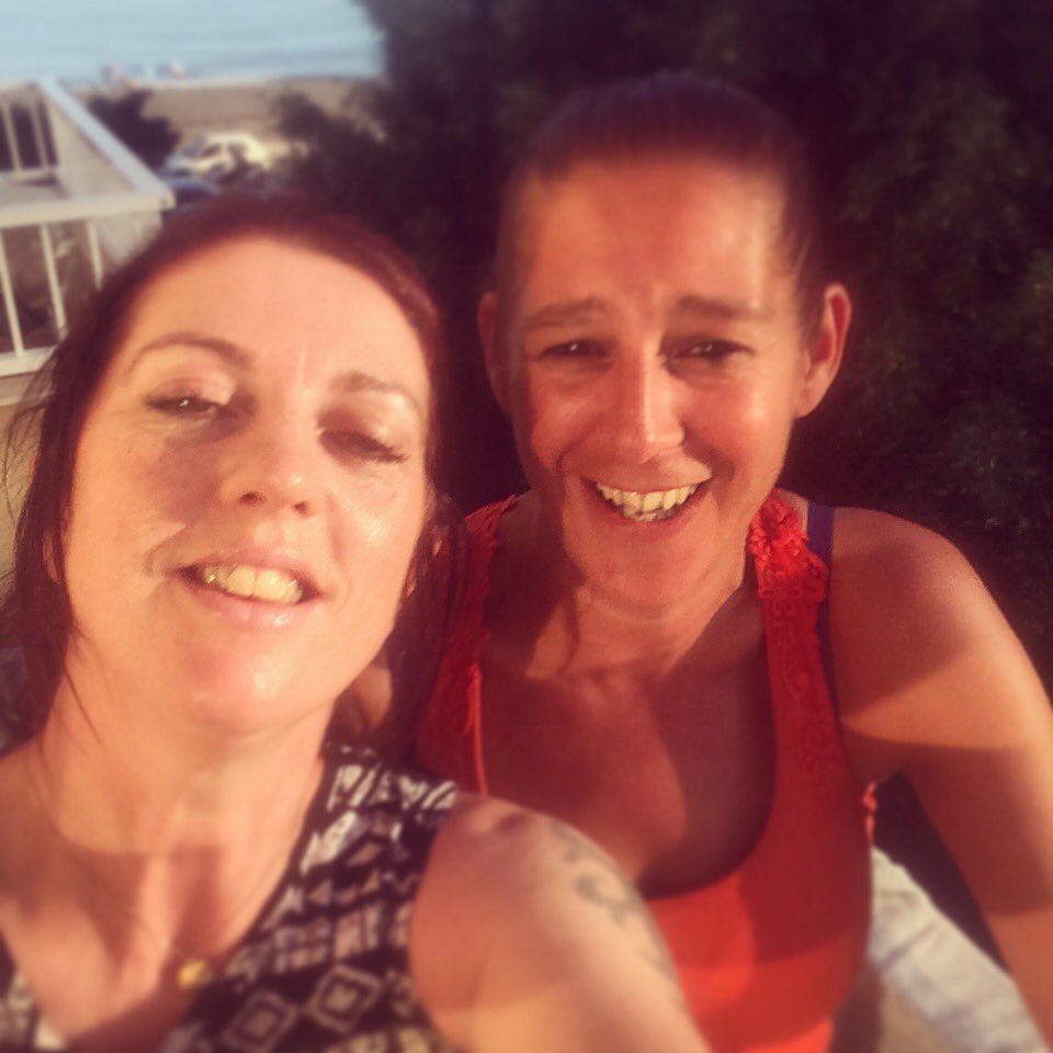 clomax19's tweet photo. #benajarafe #sisters #fun #sun https://t.co/jGJWSXO1Ac
