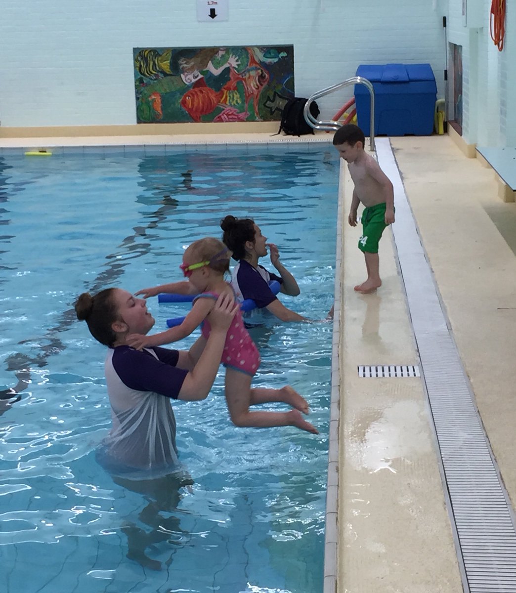 OfficialEdge1's tweet photo. Just a few photos from this weeks Edge summer courses. What a great first week.#EdgeSwim #EdgeActivities @clubhubuk https://t.co/FDLPexlrQH