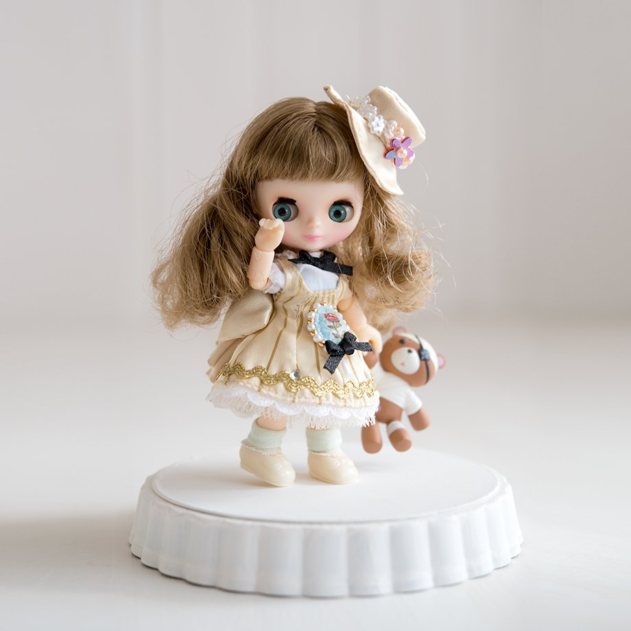 カスタムプチブライス 作家様 キューポッシュボディ (X-এ いお カスタムプチブライス 作家様 キューポッシュボディ (X-এ いお
