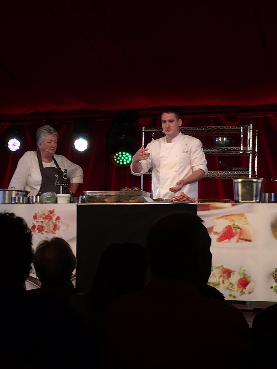 FiMorgan's tweet image. Skye seafood masterclass by @ScottDaviesChef @ShirleySkye3 @EdFoodFest