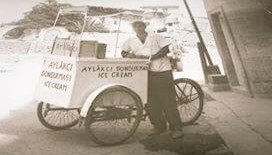Cyprus_Pictures's tweet photo. Aylâkcı Dondurma
Lefkoşa https://t.co/Xij4qpn1Py