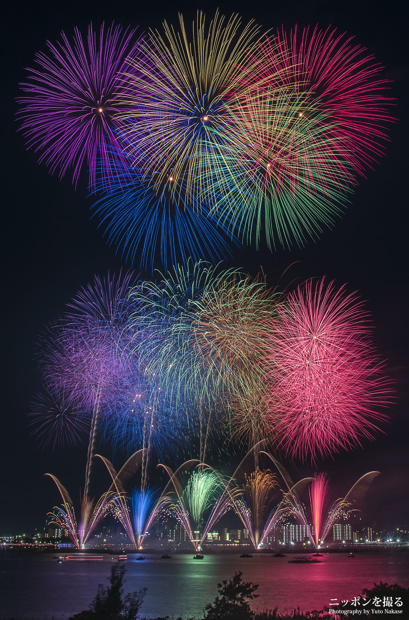 中瀬雄登 写真教室 エヌピクチャーズ やってます 昨日の桑名水郷花火大会です 二尺玉が19発上がる東海地方でも最大級規模の花火大会です Ntnのスターマインは毎年豪華で見応えがあります ニッポンを撮る 三重県 桑名市 桑名水郷花火大会 花火