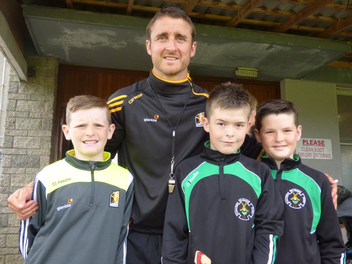 breegecaulfield's tweet photo. What a great week the lads from @NaMaghaCLG had at the hurling camp @DavidHerity @richiehogan8 @arroz84 https://t.co/a1eIWlA9Qf