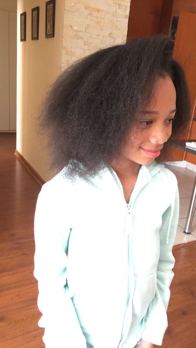 Mzansifro's tweet photo. We washed #deepconditioned &amp; #blowdried &amp; ready to braid check out my snapchat to see what we used #beautyblogger https://t.co/1JvzBlfsxp