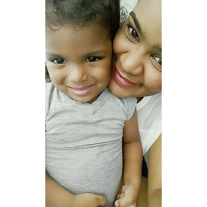 tahiripaola's tweet photo. Es mi reina, mi princesa, mi pechiche😍❤ #Liiz https://t.co/20woHrJIVr