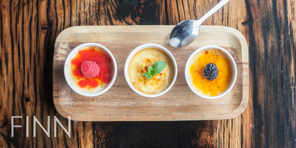 Neem ook eens deze afsluiter! Crème brûlée met drie verschillende verrassingssmaken. #restaurant #Almere