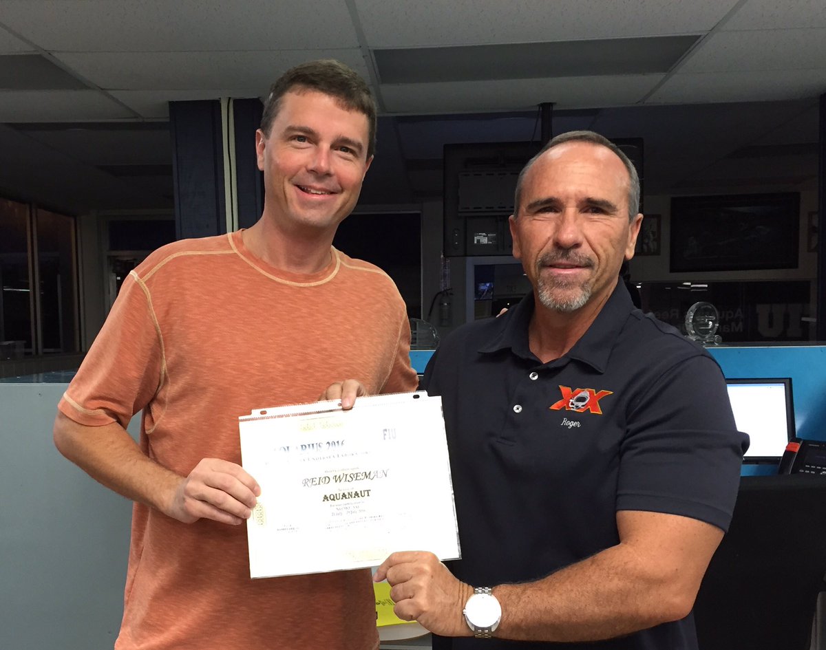 astro_reid's tweet photo. Proud to be the 50th human who has orbited Earth & lived under the sea. Scott Carpenter was 1st. #NEEMO21 https://t.co/icgC9i3lOW