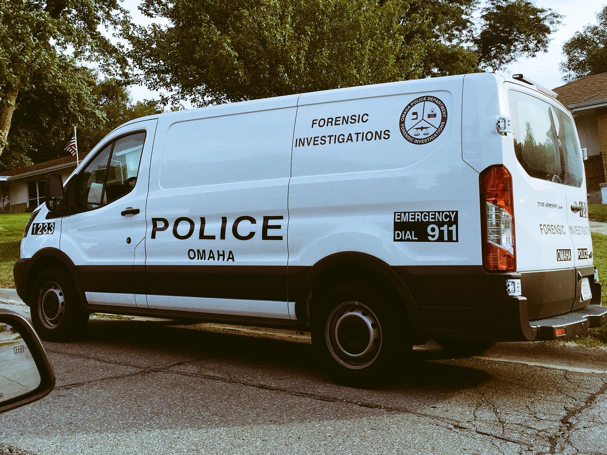 OmahaPolice's tweet photo. Notice anything different? #OPD https://t.co/PehkzyIiQA via @OPDOfcBettin