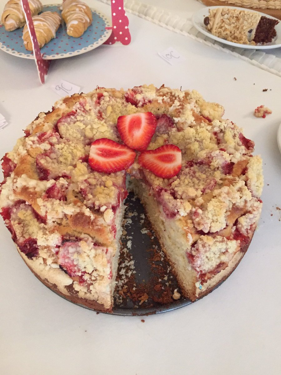 martinstarke's tweet photo. Tough job judging the Salisbury Bake Off #lovesalisbury #mezzabezza https://t.co/QSZiPBmNdi