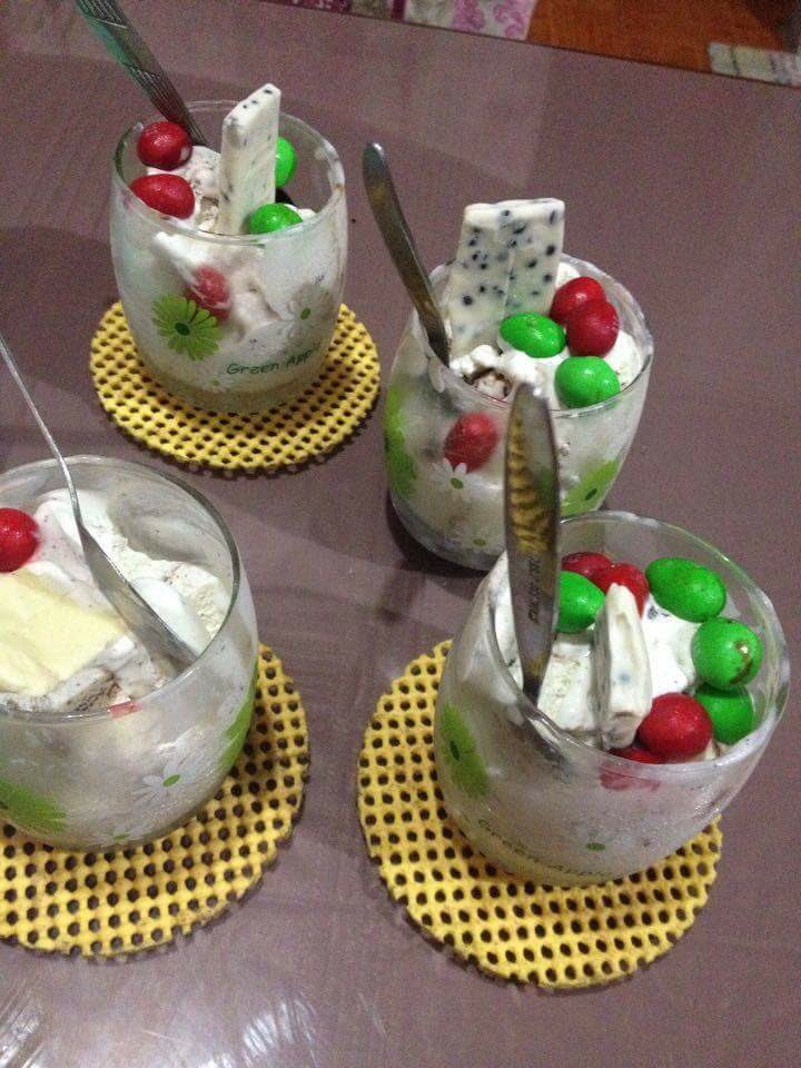 CasasKrung's tweet photo. #dinnerw/fambam
#familyfeels 🇵🇭❤️💋
#lugawandicecream
#sweetspamore
@prettycatlady02 https://t.co/WMm83TPINv