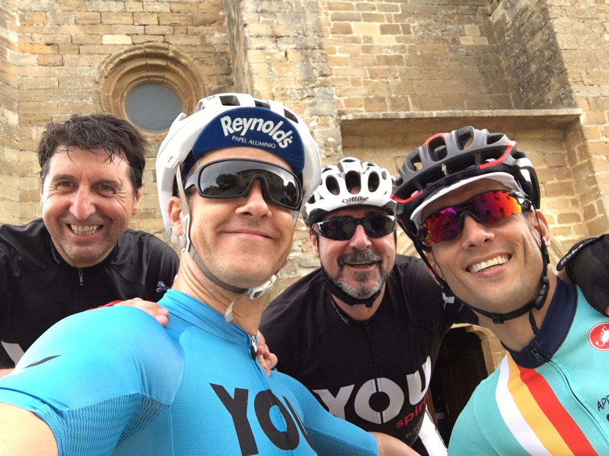 ECEQUIEL_'s tweet photo. Tope subir y bajar #CabrasPower #YOUspirit #ConorInside @ConorBikes @ramon2602 @JAVIERAYENSA https://t.co/VVE6OrpSiN