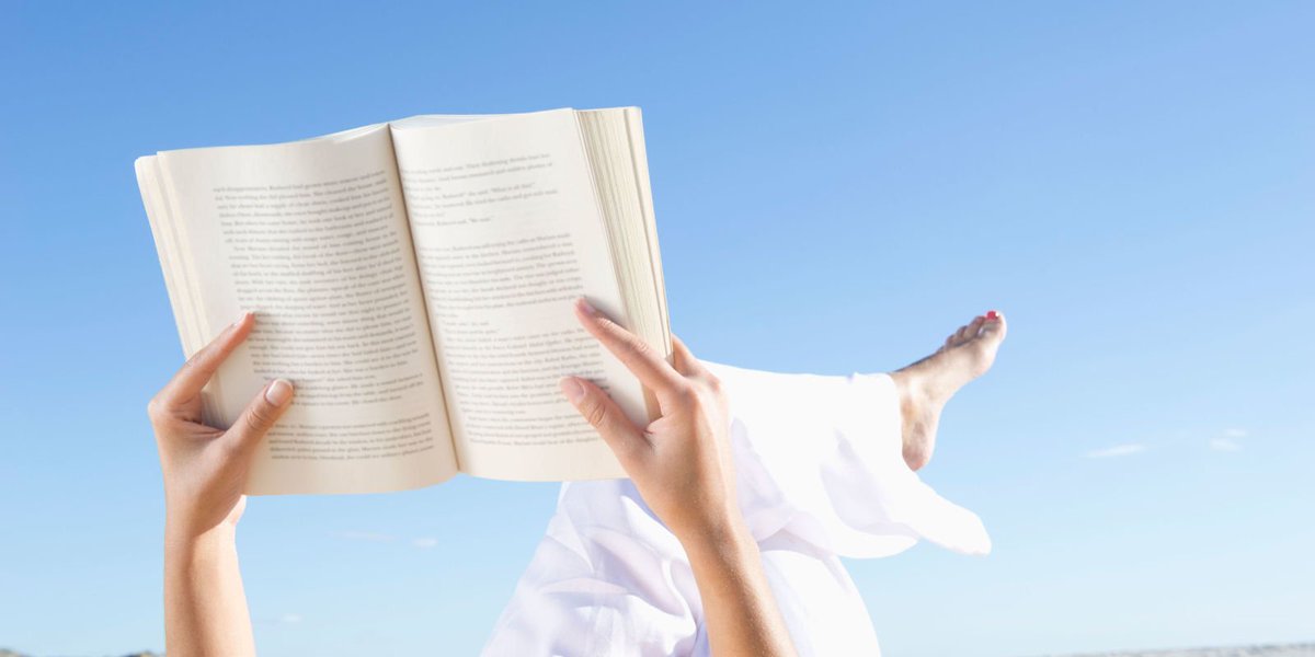 Cosmopolitan's tweet image. 15 Addictive New Books That Are Perfect for the Beach csmo.us/Vz0b3JD