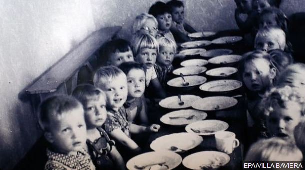 bbcmundo's tweet photo. Macabros detalles de Colonia Dignidad que escondían archivos recién desclasificados
https://t.co/hfndLhwGH0 https://t.co/KuzQCjf22w