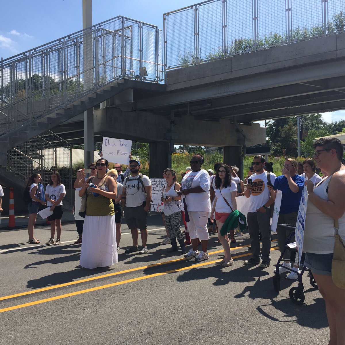ProChoicePA's tweet photo. Spread the love #MLKSitInPgh #reprojustice #NewVoices https://t.co/Yd1Vrq545n