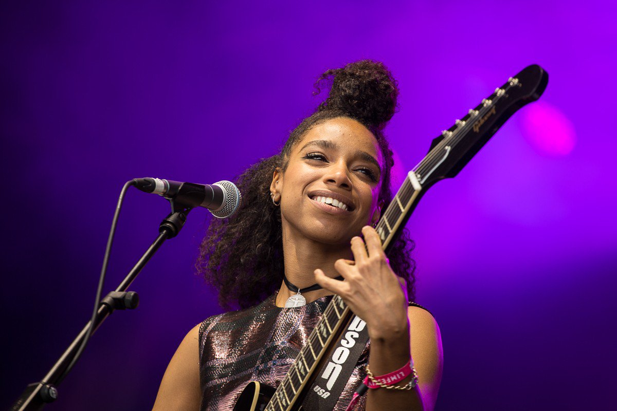 Getintothis's tweet photo. Lianne La Havas to Kwabs, Craig Charles, Frances &amp; Anne-Marie - #LIMF16 main stage action: https://t.co/5bGl5YYnZm https://t.co/b7hj8bEwi7