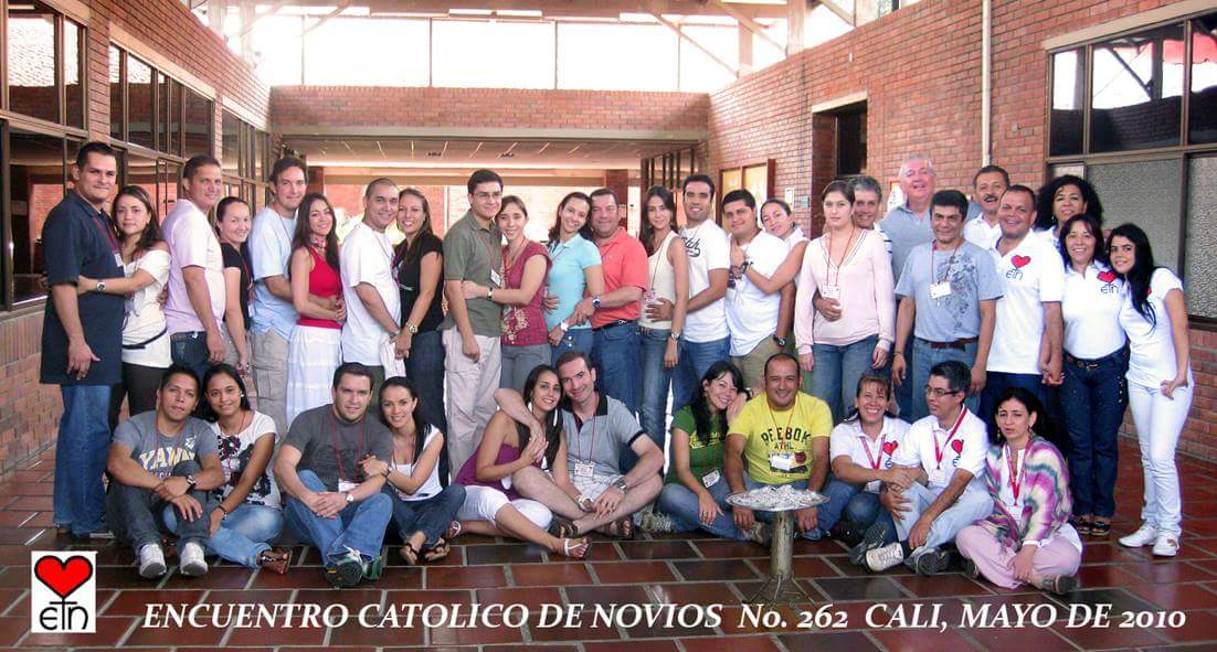 valeriabolanosm's tweet photo. #encuentrocatolicodenovios https://t.co/1gK9zzyCwy