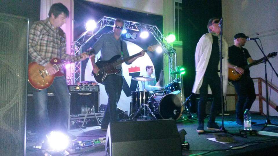 NewRevivalBand's tweet photo. all hungover today after watching @DozGriff play with @oasisEXP and  @LocalEnemyuk at Ebbw Vale last night. Cracking https://t.co/L0OnIh4Aoc